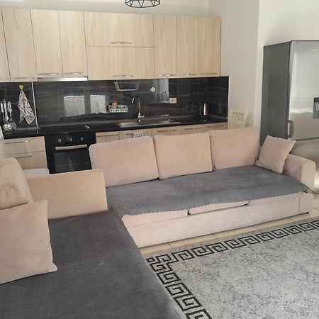 Comfy City Center Apartment Shkodër Екстериор снимка